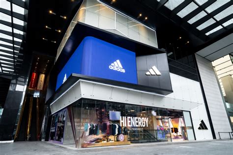 adidas orchard brand centre.